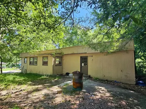 1356 Mcintosh Rd, Douglasville, GA 30134