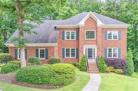 2618 Audobon Cir, Lawrenceville, GA 30044