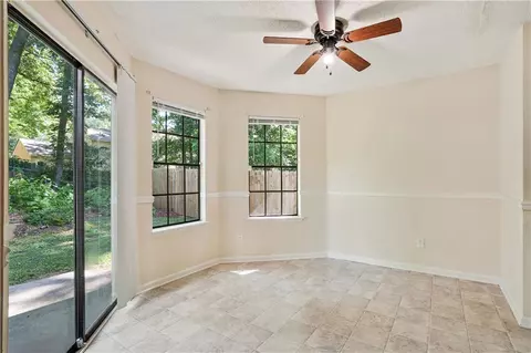 6686 Doublegate Ln, Rex, GA 30273 photo 18