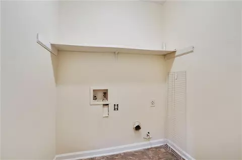 6686 Doublegate Ln, Rex, GA 30273 photo 7