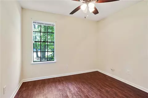 6686 Doublegate Ln, Rex, GA 30273 photo 5