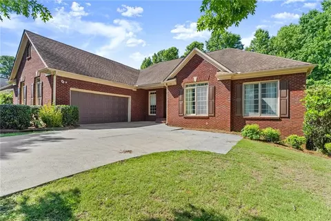 945 Lilac Arbor Rd, Dacula, GA 30019 photo 2