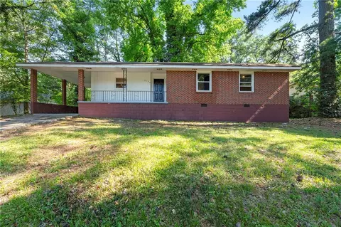 2170 Meadowbrook Ln SE, Marietta, GA 30067