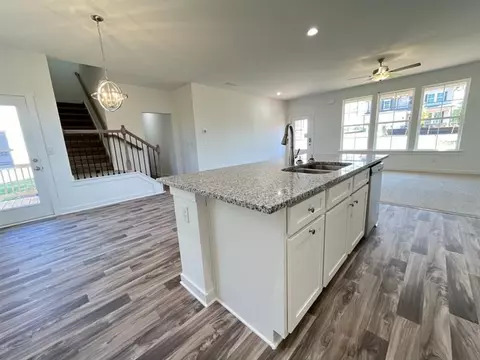 61 Boulder Dr, Toccoa, GA 30577 photo 4