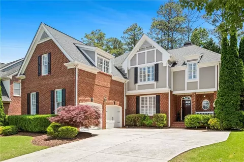 135 Wentworth Ter, Alpharetta, GA 30022