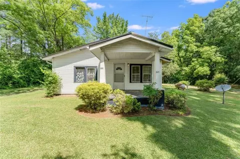 333 Cedar Dr, Commerce, GA 30529 photo 3