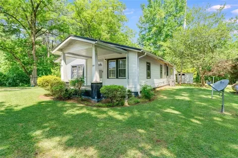 333 Cedar Dr, Commerce, GA 30529 photo 4