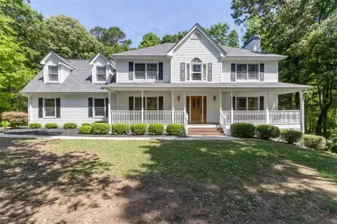 1358 Cronic Town Rd, Auburn, GA 30011