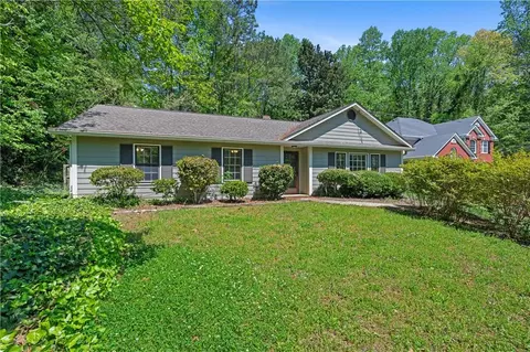 4871 Post Oak Tritt Rd NE, Roswell, GA 30075