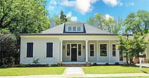 366 E Dixie Ave, Marietta, GA 30060