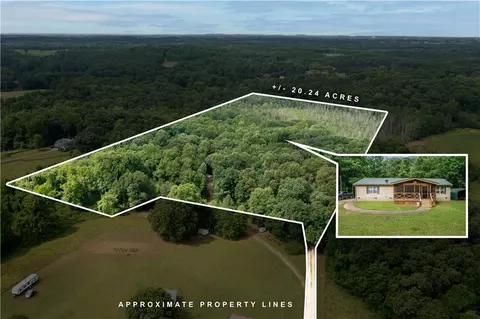 1829 Diamond Hill Rd, Gillsville, GA 30543