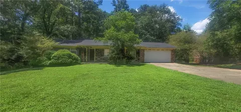 3791 Eagle Woods Cir, Lithonia, GA 30038