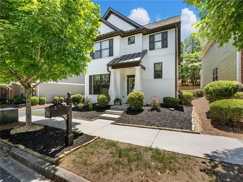 720 Village Field Ct, Suwanee, GA 30024