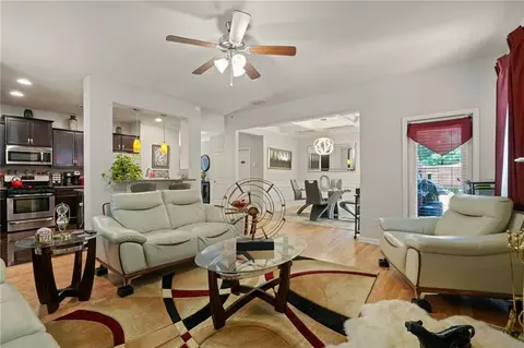 7515 Waverly Loop, Fairburn, GA 30213 photo 11