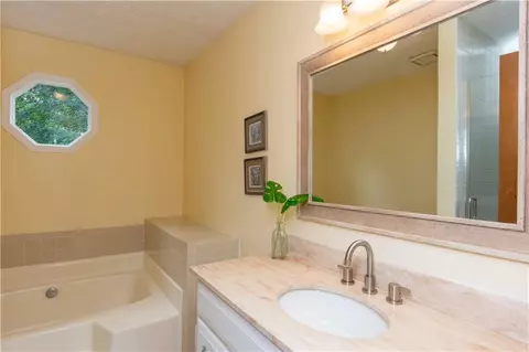 2101 Hutton Dr, Grayson, GA 30017 photo 14