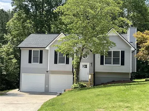 69 Cherry Ct, Douglasville, GA 30134