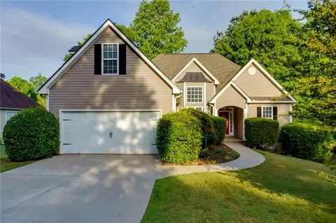 173 Freeman Forest Dr, Newnan, GA 30265