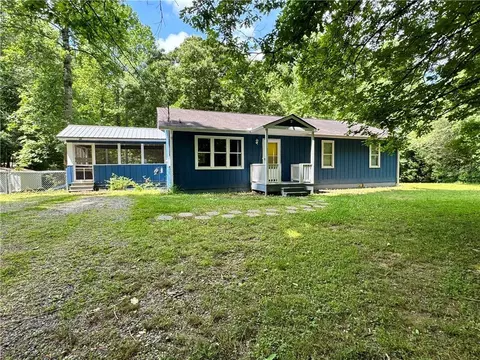 45 Liberty Ln, Cleveland, GA 30528