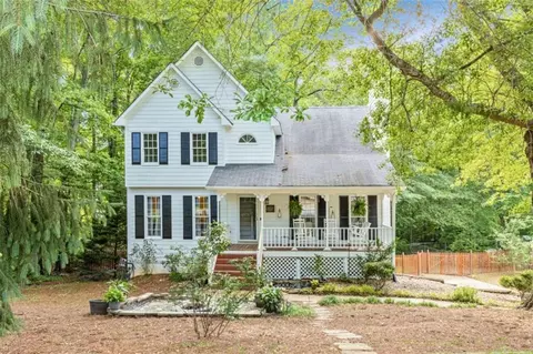 288 Ashley Ln, Hiram, GA 30141
