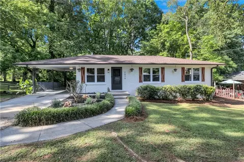 2479 Lakewood Dr NW, Kennesaw, GA 30152