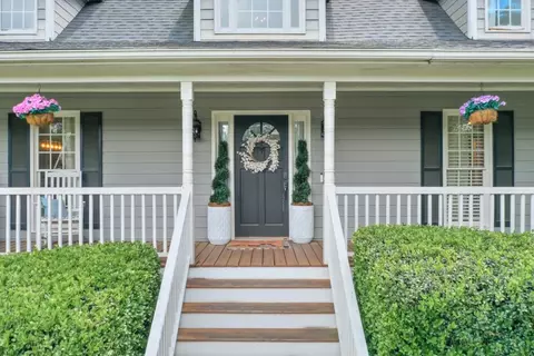 217 Kensley Dr, Dallas, GA 30157