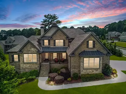 828 Heritage Lake Way, Grayson, GA 30017