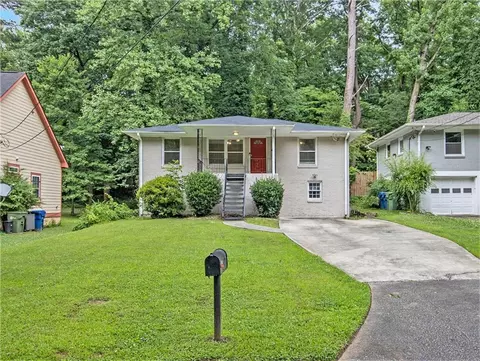 93 Stratford Dr NW, Atlanta, GA 30311