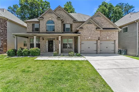 3564 Hideaway Ln, Loganville, GA 30052