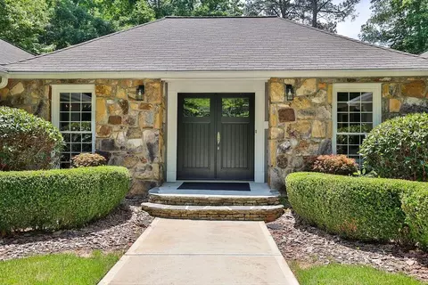300 Black Kettle Ln, Alpharetta, GA 30022