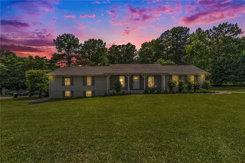 189 Kite Lake Rd, Fayetteville, GA 30214