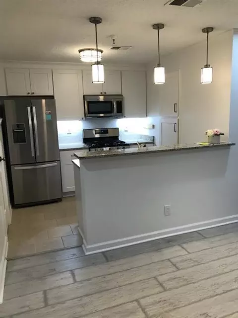 2158 River Heights Ct SE, Marietta, GA 30067