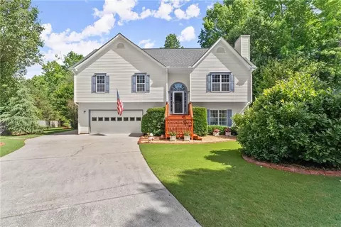 512 Towler Shoals Vw, Loganville, GA 30052