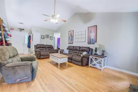 125 Chimney Ct, Covington, GA 30014 photo 12