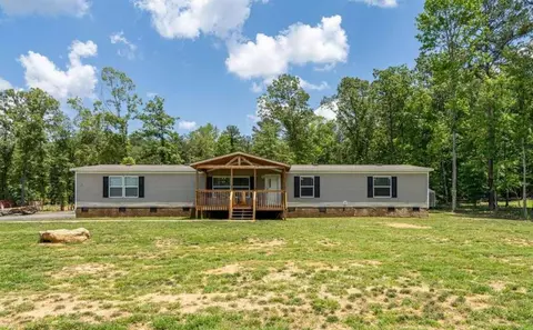 386 Mcgee Bend Rd, Cave Spring, GA 30124