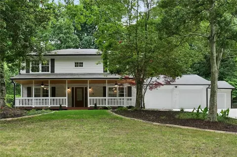 5054 Fox Forest Cir SW, Lilburn, GA 30047