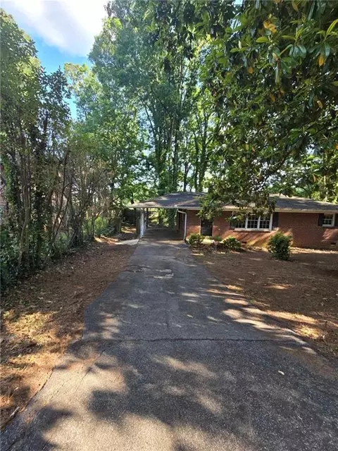2195 Clanton Ter, Decatur, GA 30034