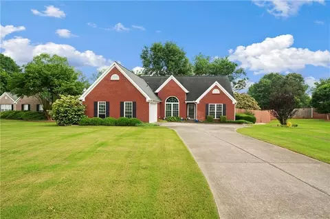 7260 Valley Landing Ct, Cumming, GA 30041