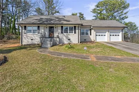 500 Morning Creek Ct, College Park, GA 30349