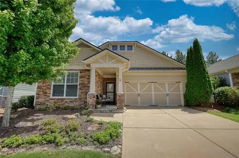 3123 White Magnolia SW, Gainesville, GA 30504
