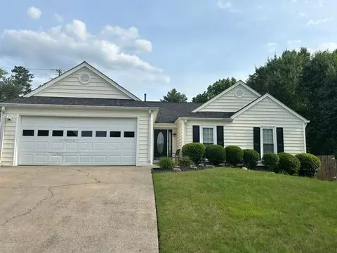 5075 Morton Ferry Cir, Alpharetta, GA 30022