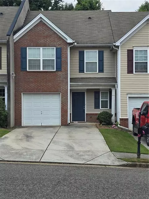 1646 Little Creek Dr, Lawrenceville, GA 30045
