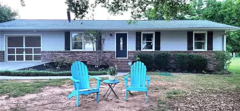 319 Mustang Dr, Dallas, GA 30157
