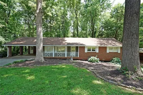 248 Jennifer Ln NW, Lilburn, GA 30047
