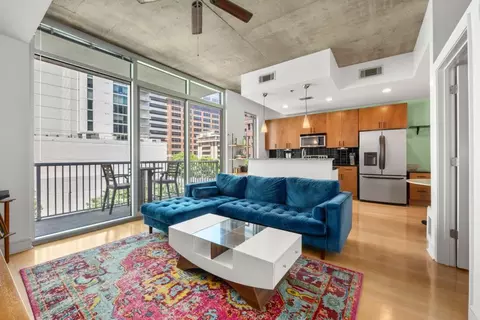 44 Peachtree Pl NW #728, Atlanta, GA 30309