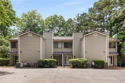 3437 Peachtree Corners Cir, Peachtree Corners, GA 30092