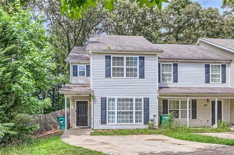 5489 Hickory Bend Ct, Atlanta, GA 30349