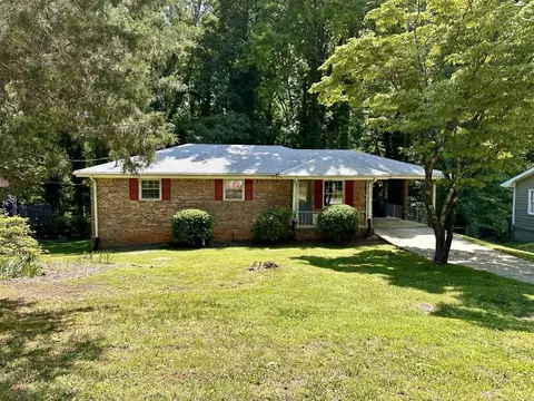 2535 Kennesaw Dr NW, Kennesaw, GA 30152
