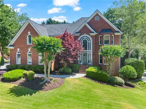 1110 Seale Dr, Alpharetta, GA 30022