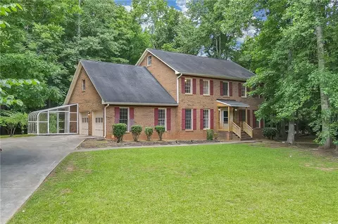 2652 Ashley Cir, Jonesboro, GA 30236