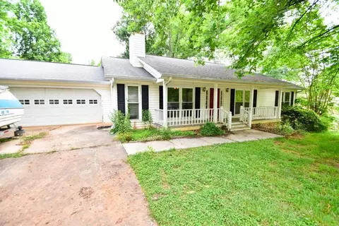 4261 Green Valley Dr, Gainesville, GA 30506